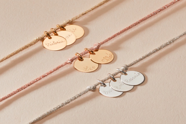 Collar grabado personalizado con piedra semipreciosa: un regalo único y significativo